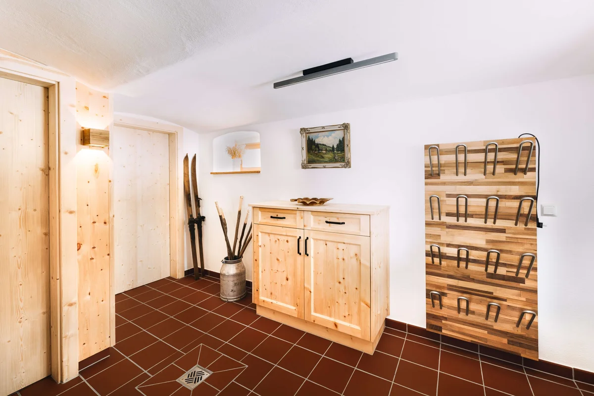 Eingangsbereich mit Garderobe und Stauraum